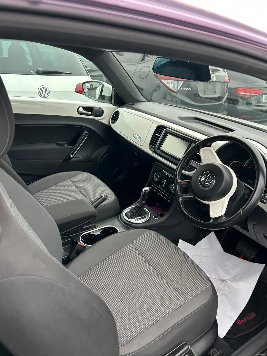 VW Beetle - Image 5