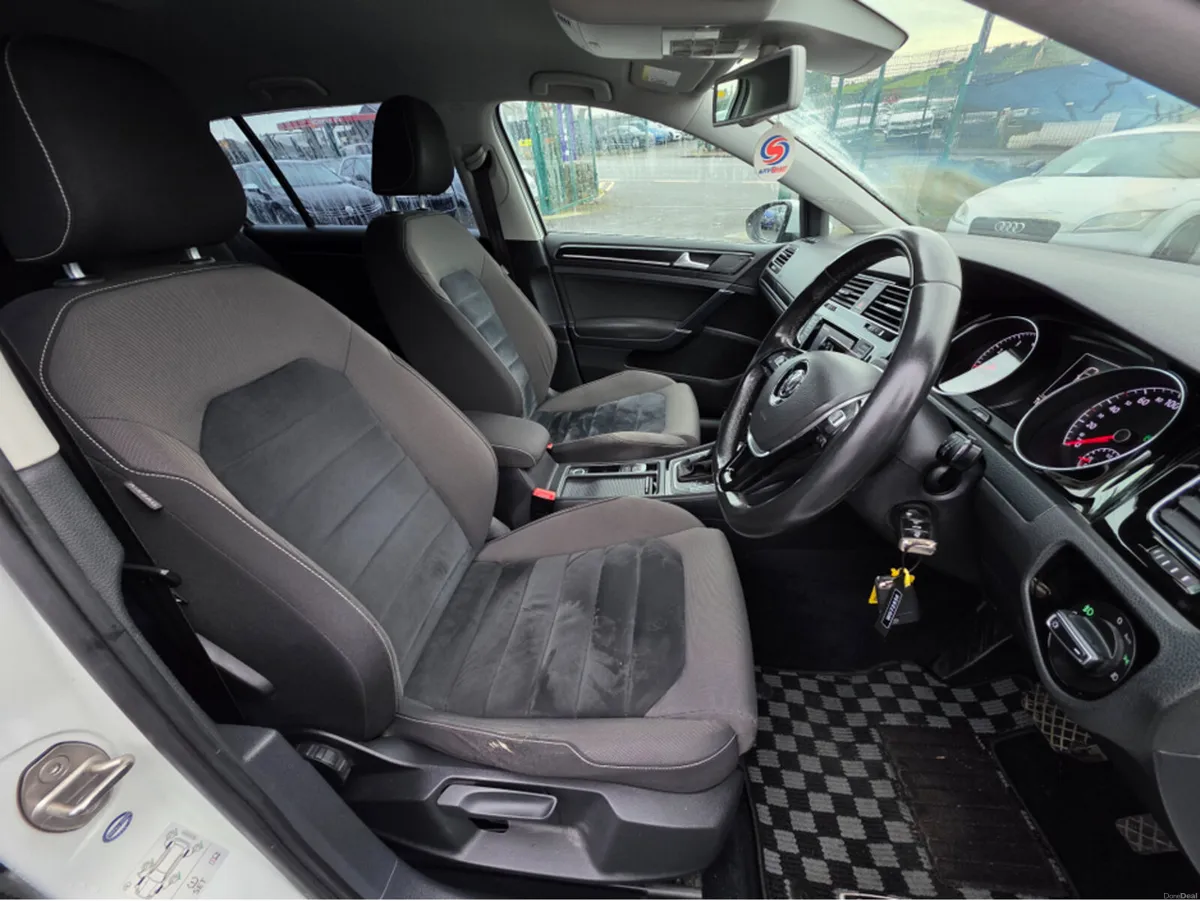 Volkswagen Golf ( 132 ) 1.4 HIGHLINE EDITION ALCAN - Image 4