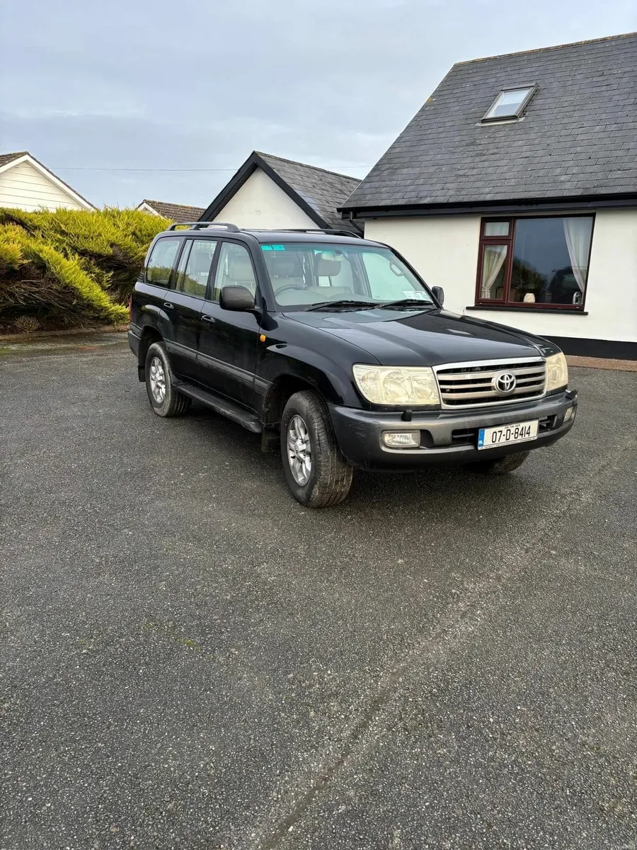 Toyota Land Cruiser Amazon 2007 - Image 1