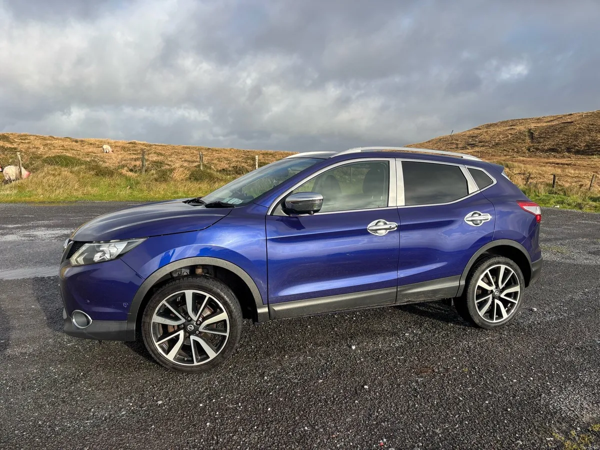 Nissan Qashqai Tekna - Image 2