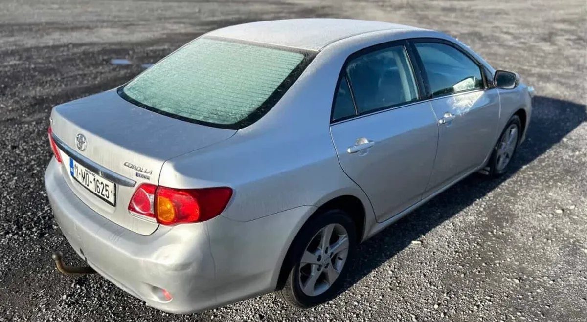 Toyota Corolla - Image 4