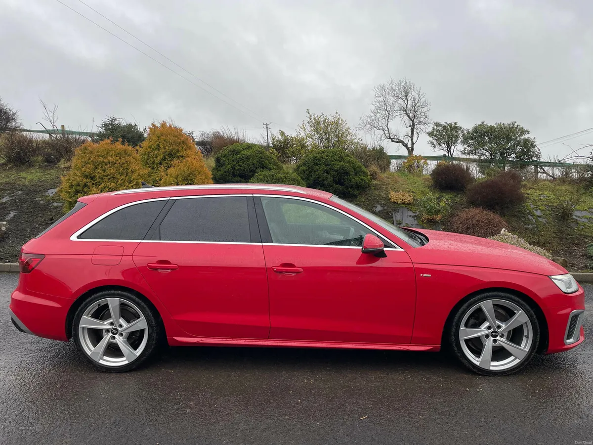 Audi A4 DIESEL AVANT - Image 3