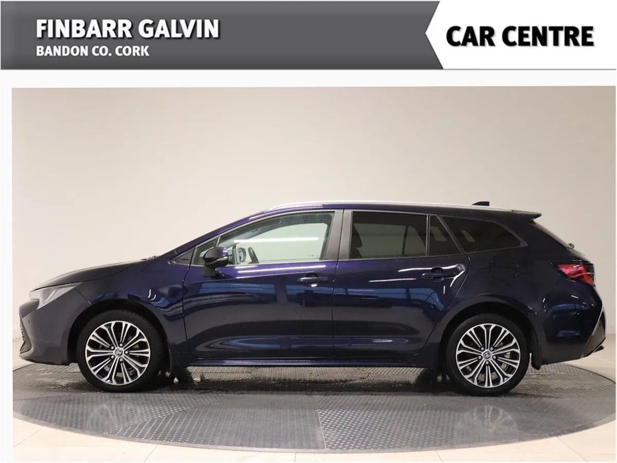 Corolla Sol Hybrid Estate - Image 3