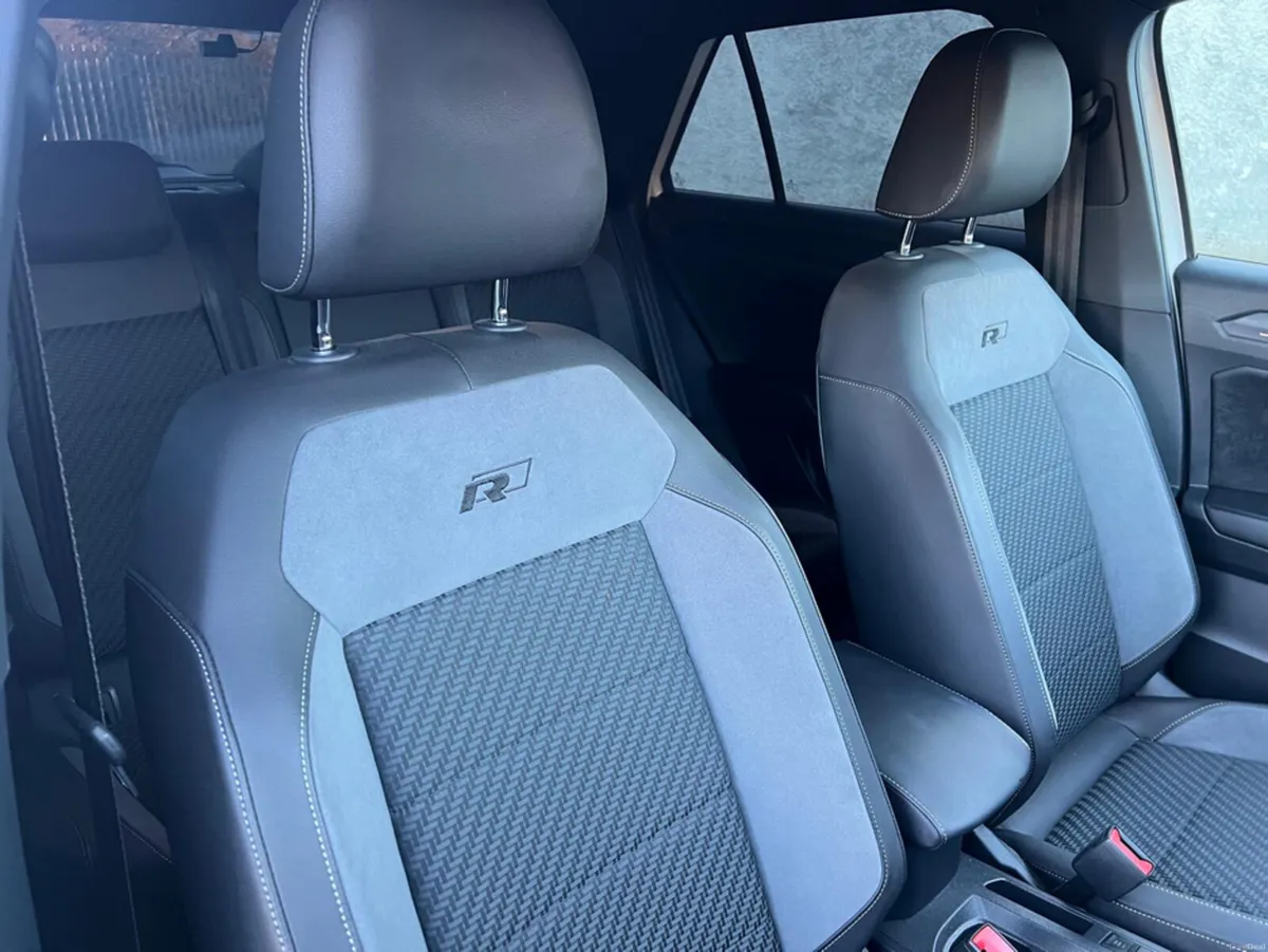Volkswagen T-Roc DEPOSIT TAKEN - Image 3