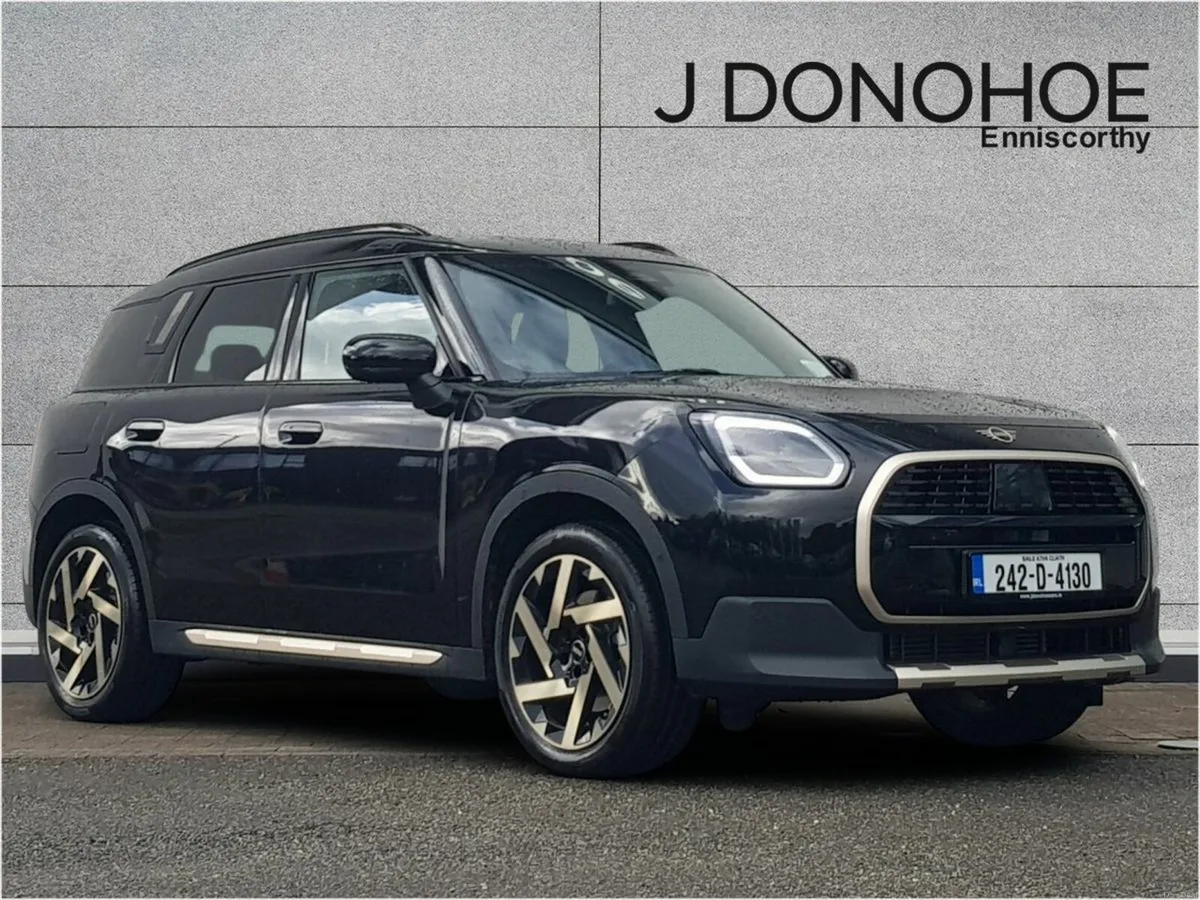 Mini Countryman Exclusive LEVEL 2 - Image 1