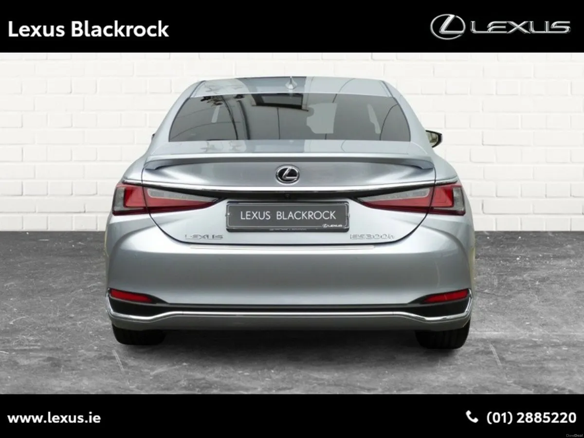 Lexus ES Hybrid Dynamic - Image 4