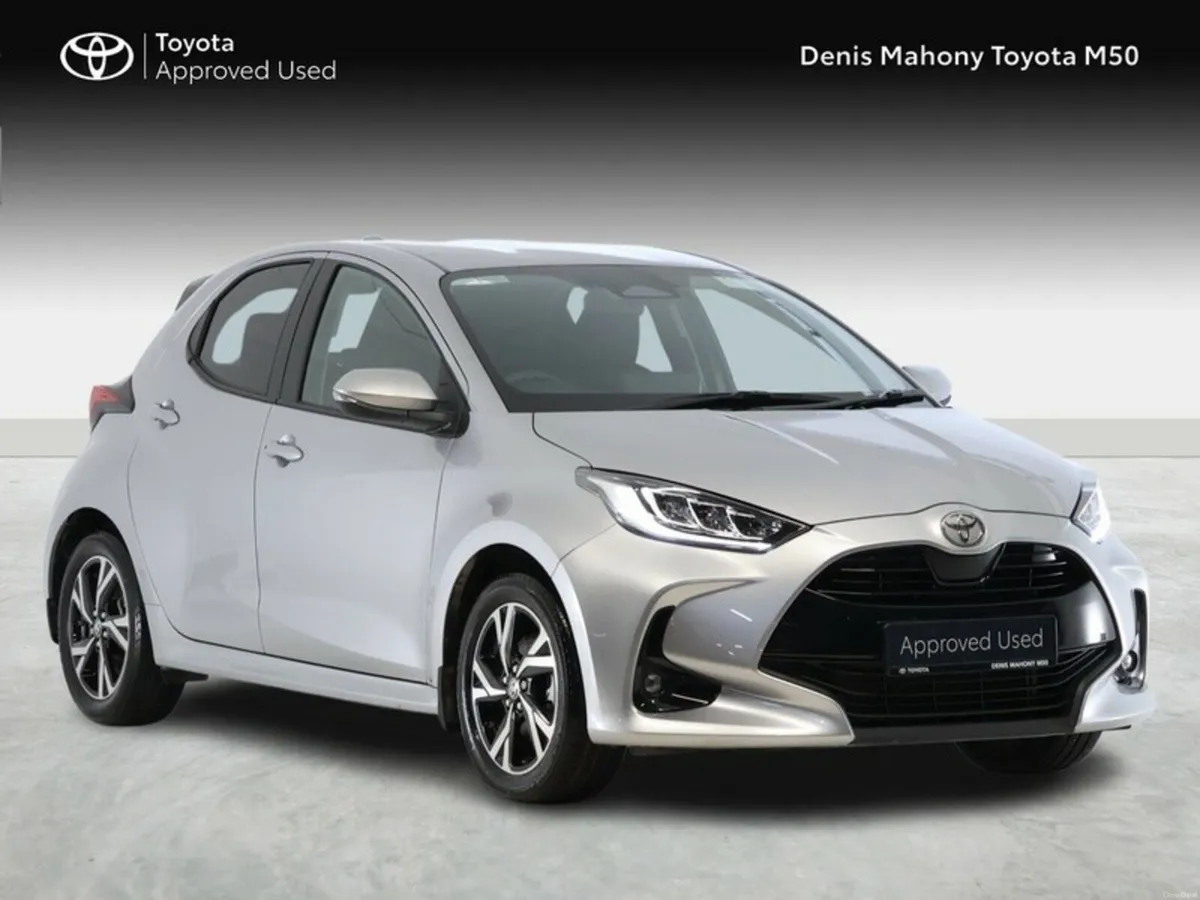 Toyota Yaris Sport Hybrid - Image 1