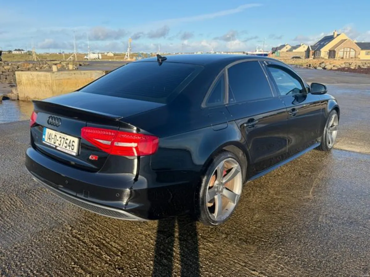 Audi A4 2.0 TDI Sline 148BHP 4DR - Image 4