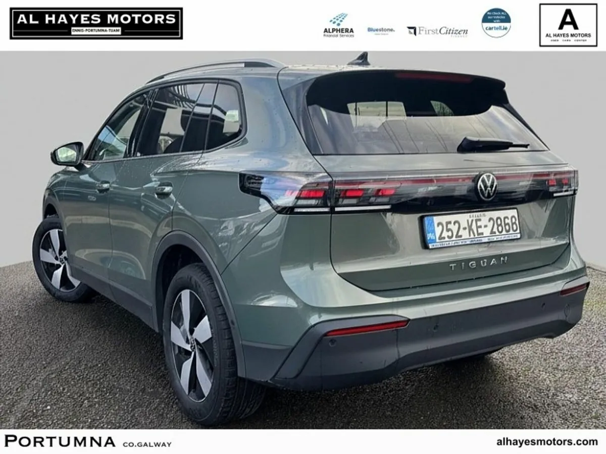 Volkswagen Tiguan AUTOMATIC EDITION 75 2.0TDI 150B - Image 3