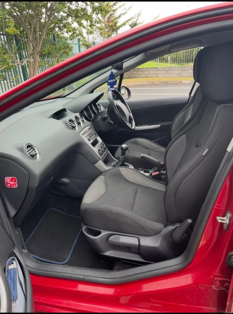 Peugeot 308 2012 - Image 3