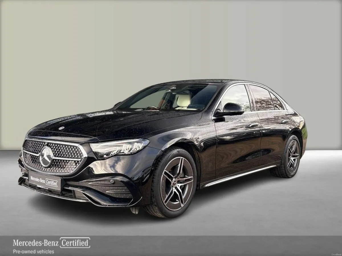 Mercedes-Benz E-Class E 300 de AMG Line Plus - Image 3