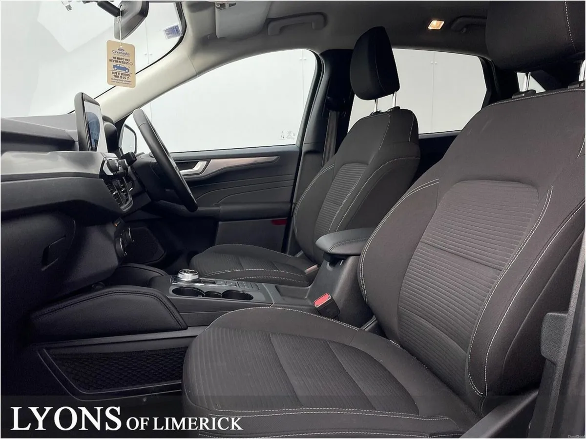 Ford Kuga 2.5 Duratec 225PS PHEV Titanium Auto - Image 4