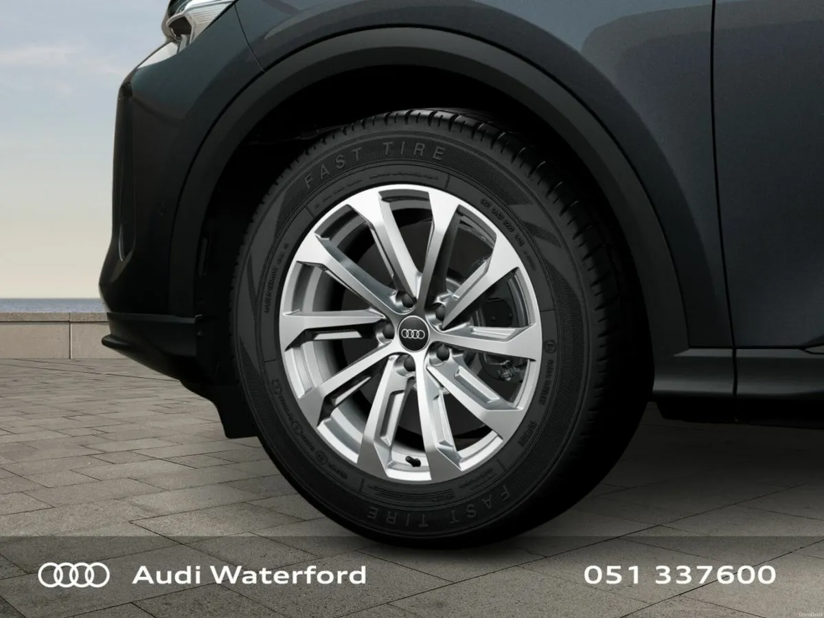 Audi Q5 E-Hybrid Quattro SE from €670 per month - Image 5