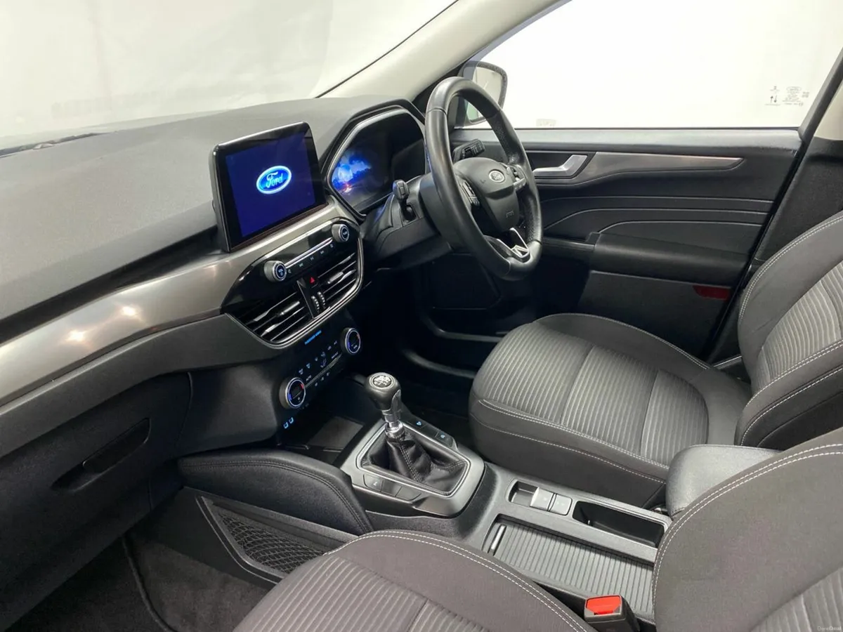 Ford Kuga 2 SEAT COMM KUGA TITANIUM 1.5 TD 120 S6. - Image 3