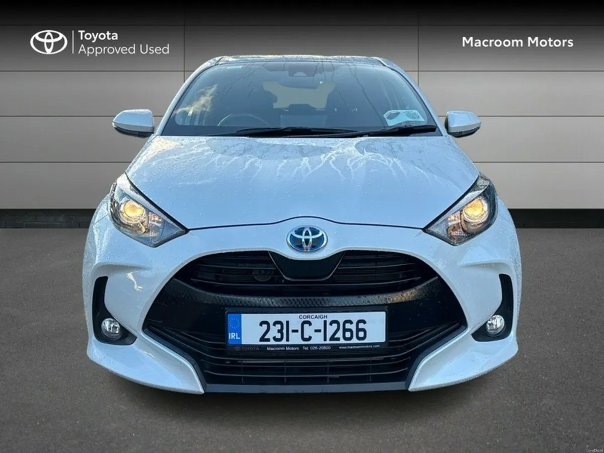 Toyota Yaris USED CAR SALE!! YARIS CROSS LUNA - Image 5