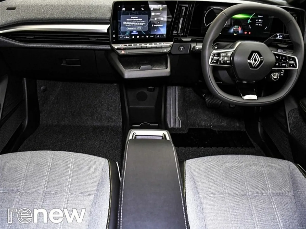 Renault Megane E-Tech Techno EV60 220hp - Image 3