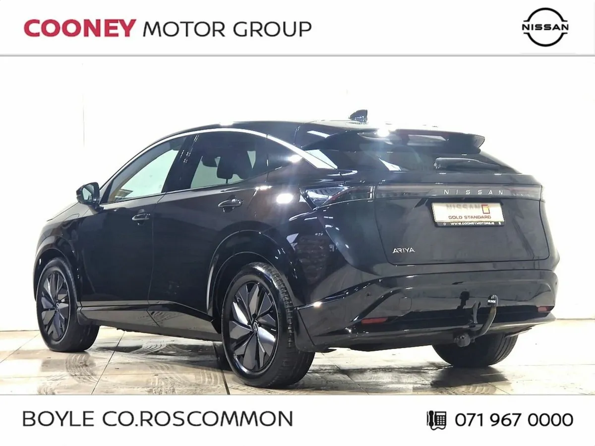 Nissan Ariya 63kWH Advance. FULL SERVICE HISTORY. - Image 3