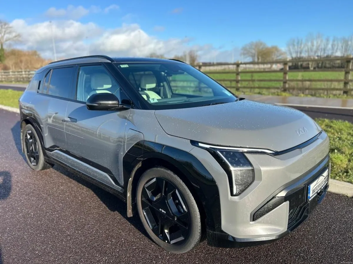Kia EV3 GT Line Long Range, **warranty till 2032** - Image 3