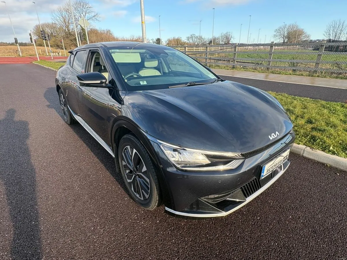 Kia EV6 77KW 1 Owner from new! Irish Car from New! - Image 4