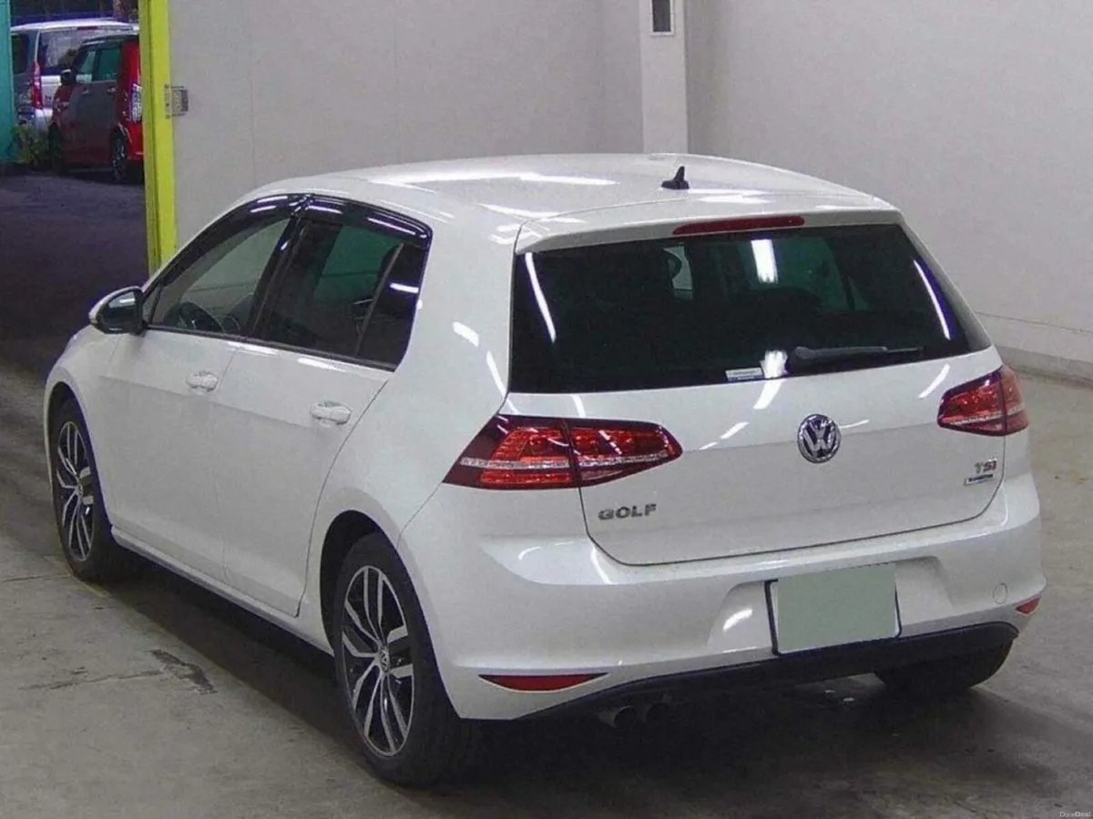 Volkswagen Golf HIGH LINE - FACTORY ALLOYS - REVER - Image 2