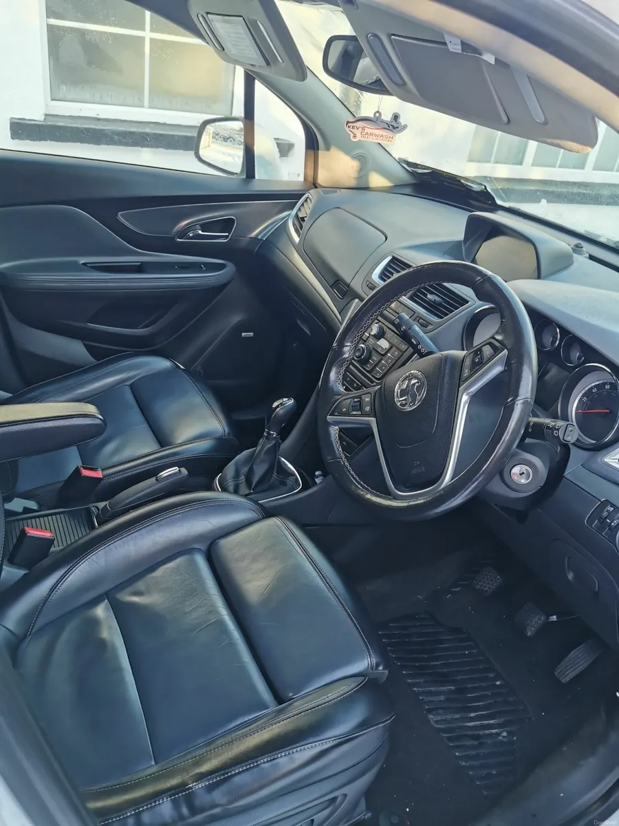 Vauxhall Mokka executive 4x4 - Image 3
