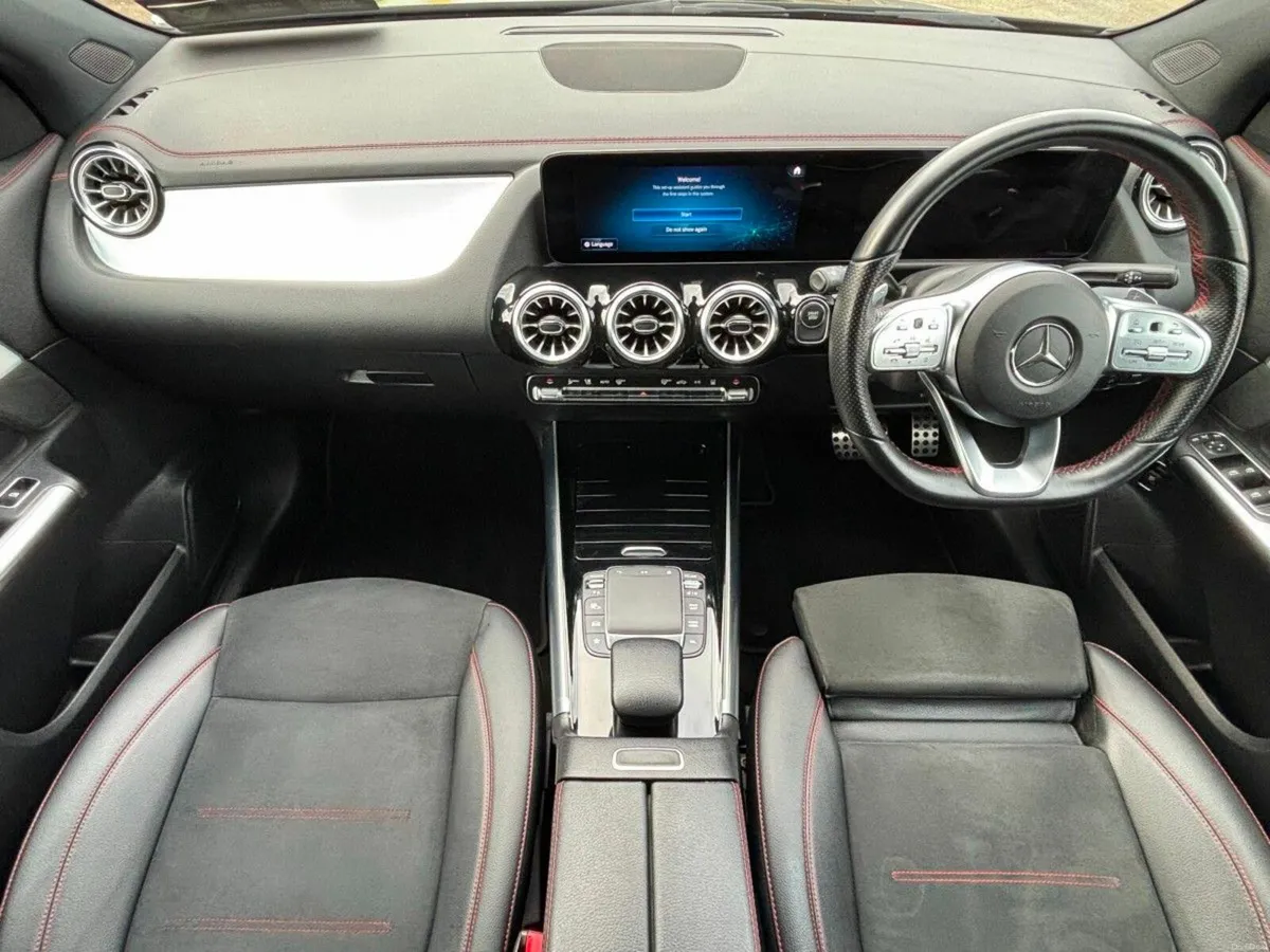 Mercedes-Benz EQA 250+ AMG LINE - Image 2