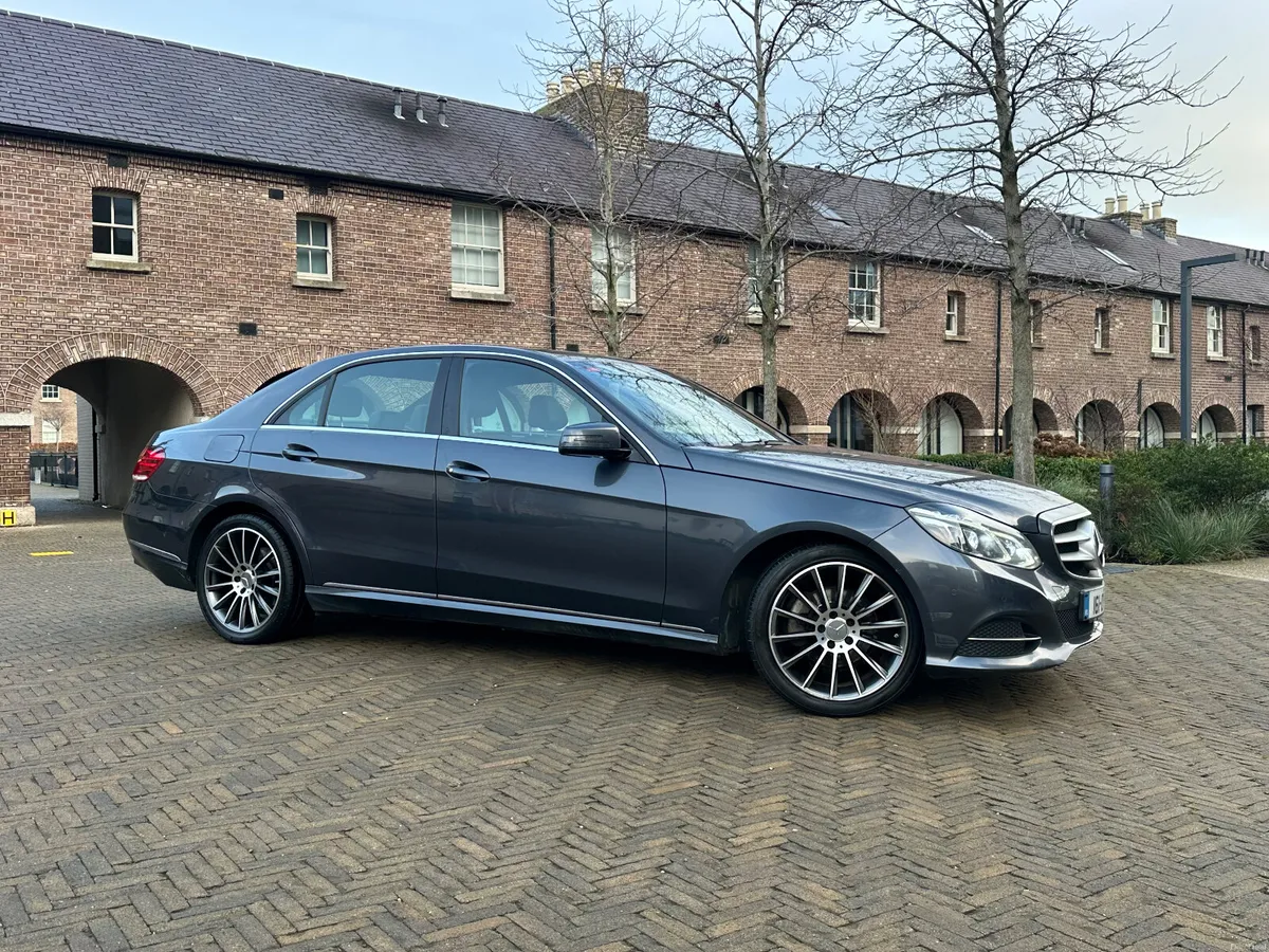 Mercedes-Benz E-Class 2016 E200 - Image 2