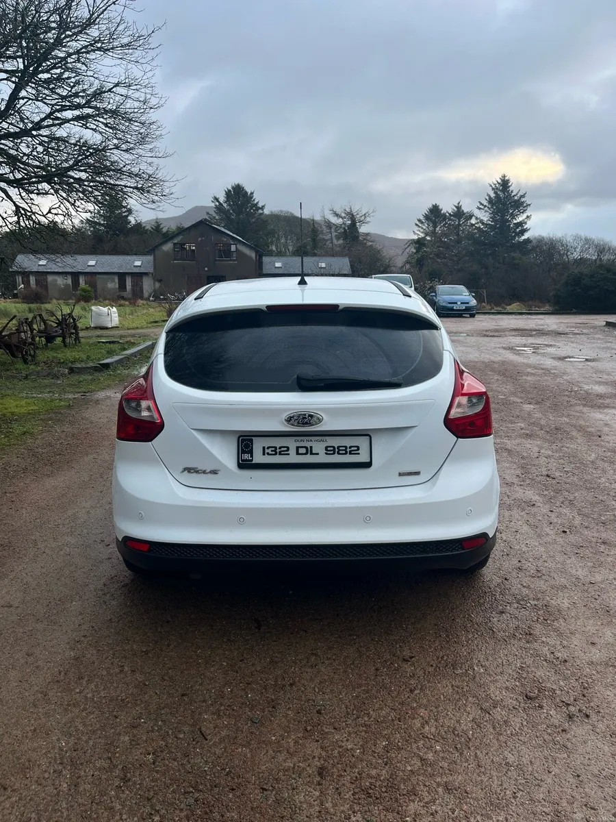 132 Ford Focus Zetec. NCT Jan 2027 - Image 4