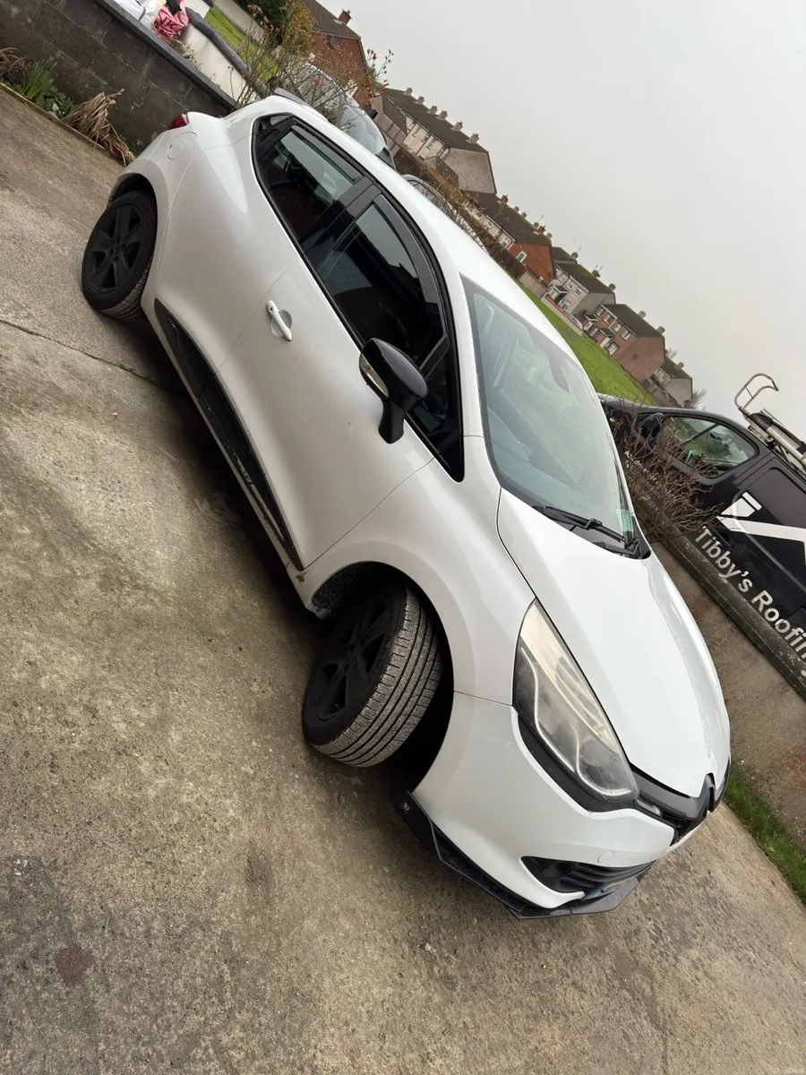 2014 Renault Clio - Image 4