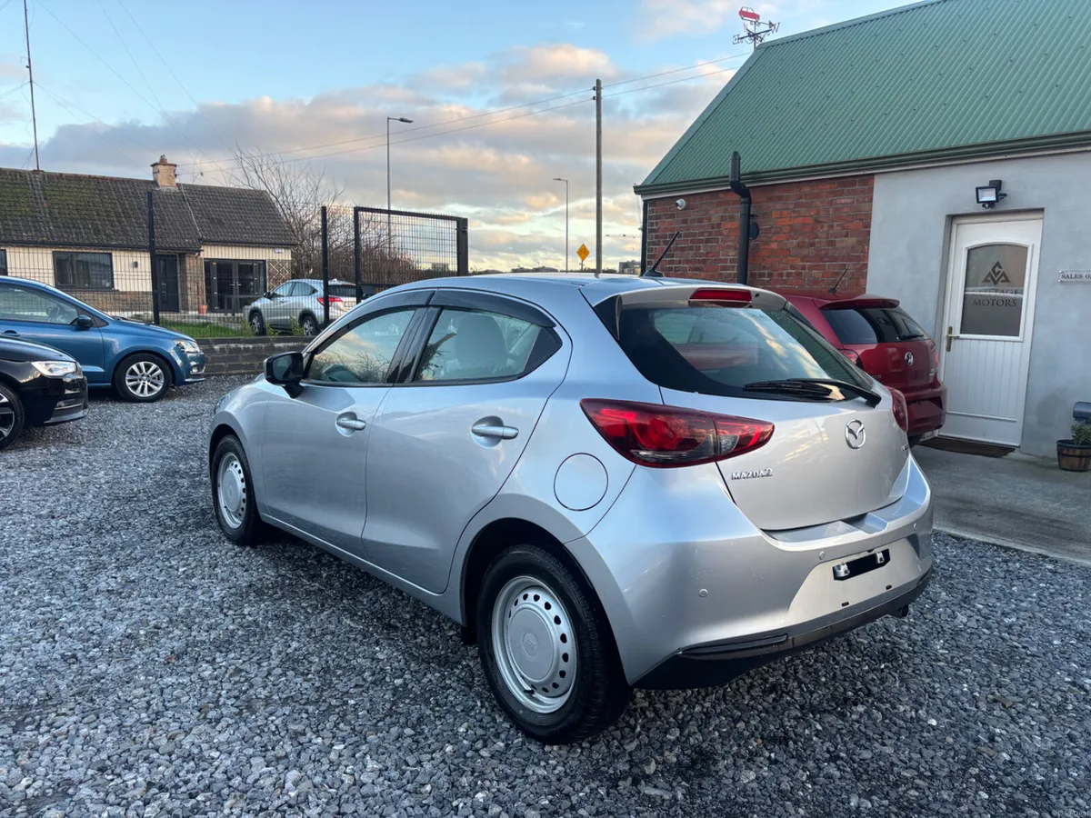 Mazda 2 Auto *FR/REAR PARKING SENSORS* - Image 3