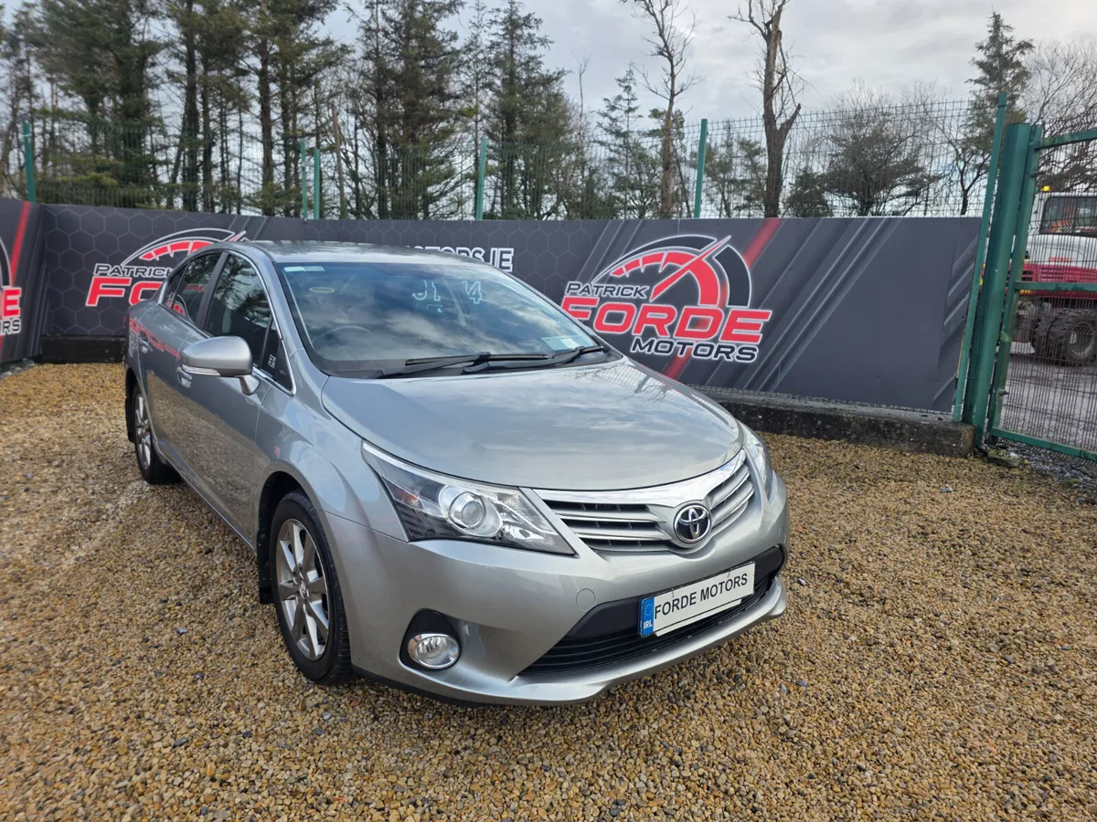Toyota Avensis 2014 - Image 1