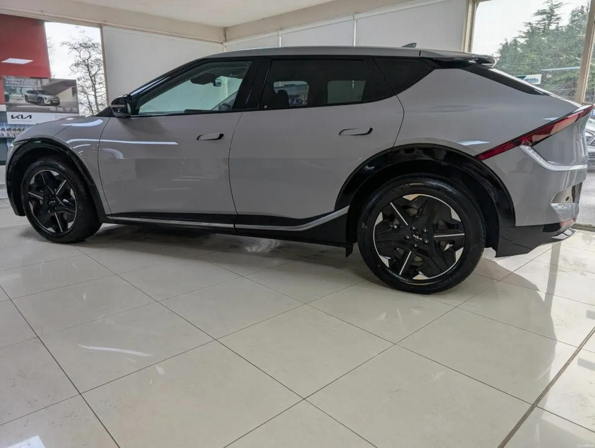 Kia EV6 Earth - Image 2