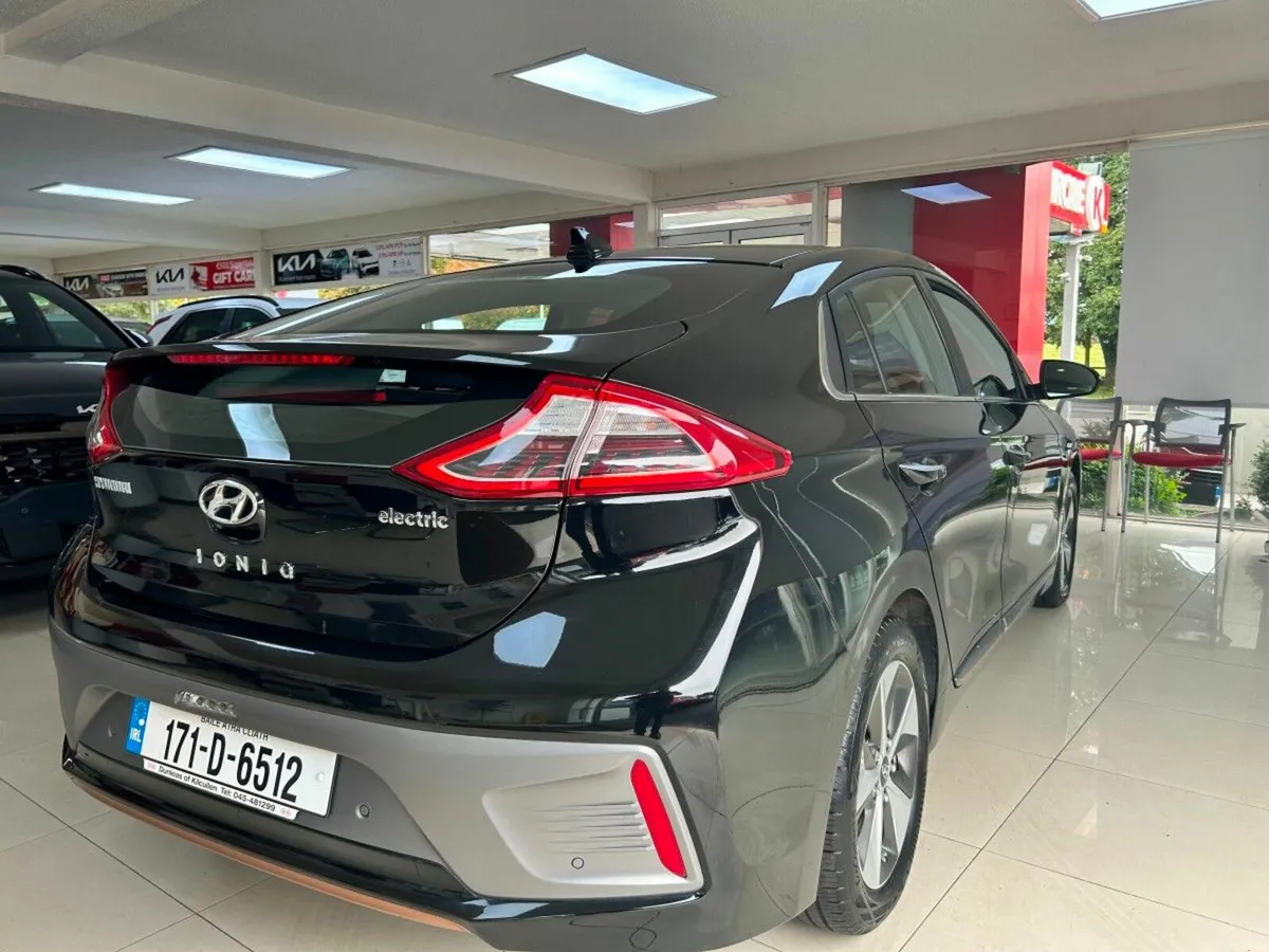 Hyundai IONIQ Ev 5dr Auto - Image 3