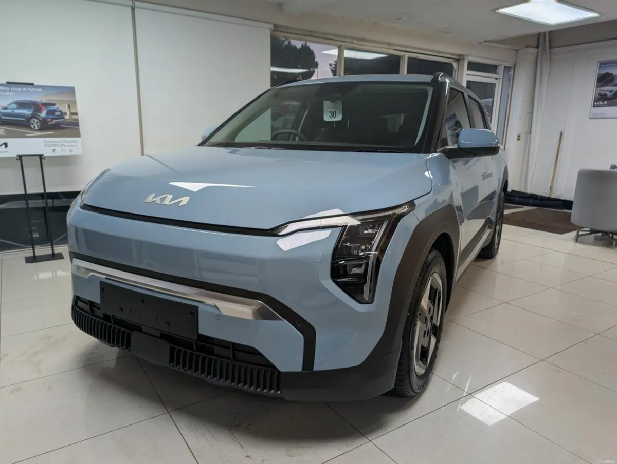 Kia EV3 Earth 3 LR - Image 1