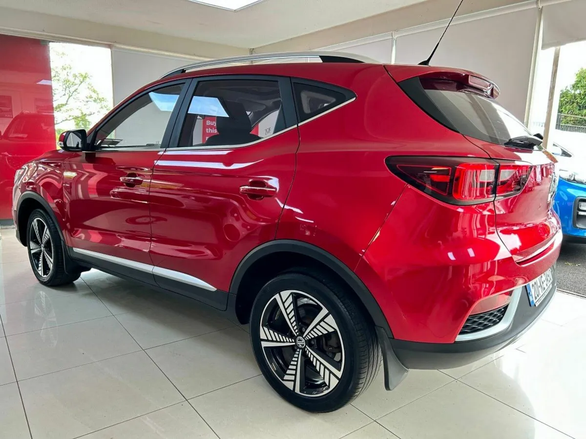 MG ZS Exclusive EV 45kwh 5dr Auto - Image 4
