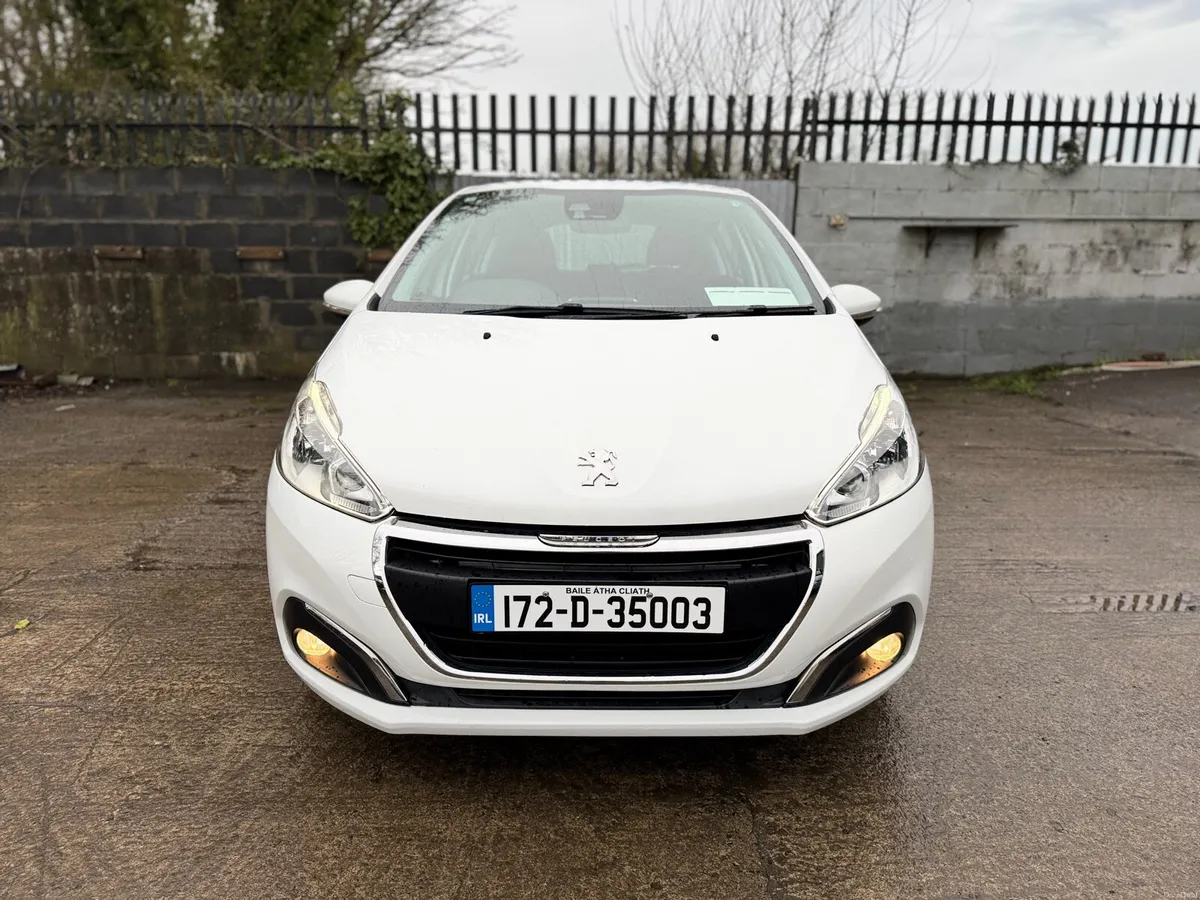 2017 PEUGEOT 208. 2 YEAR NCT. AUTO 1.2L PETROL - Image 2