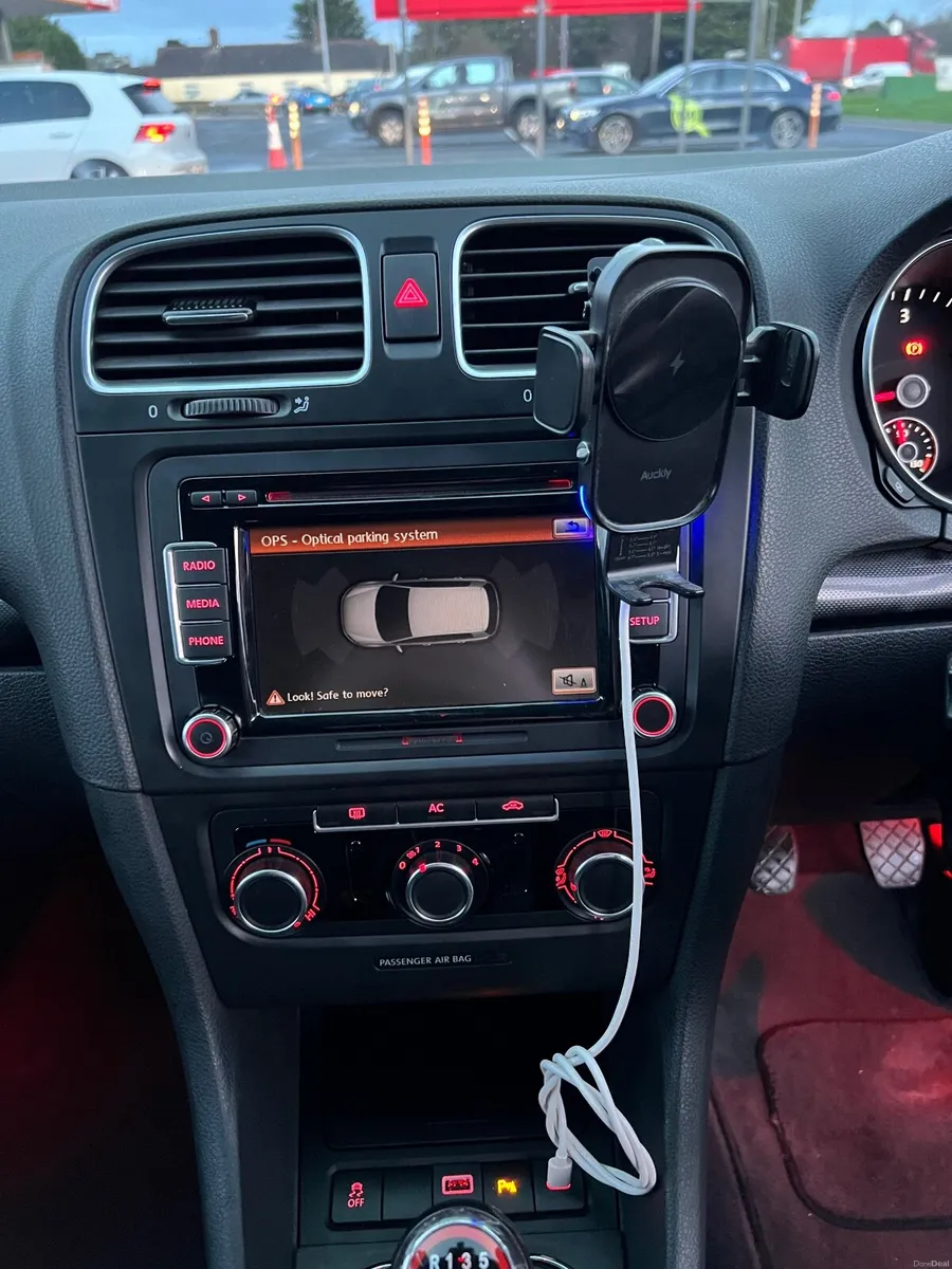 Volkswagen Golf 2012 - Image 4