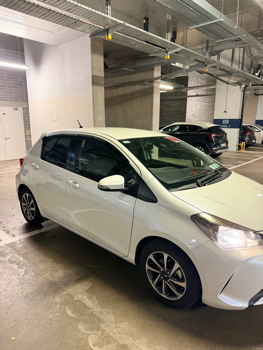 Toyota Vitz 2015 - Image 2
