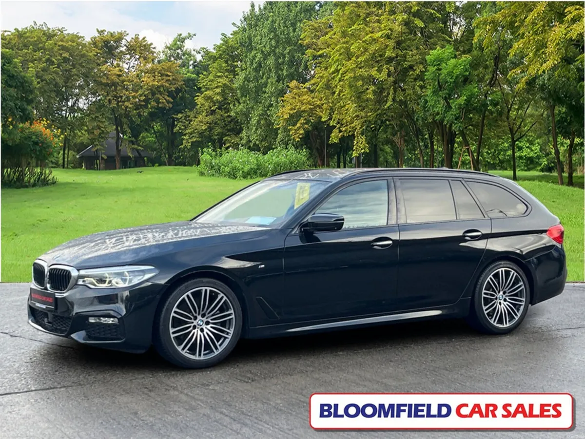BMW 5-Series MSPORT , PAN ROOF // IMMACULATE - Image 3