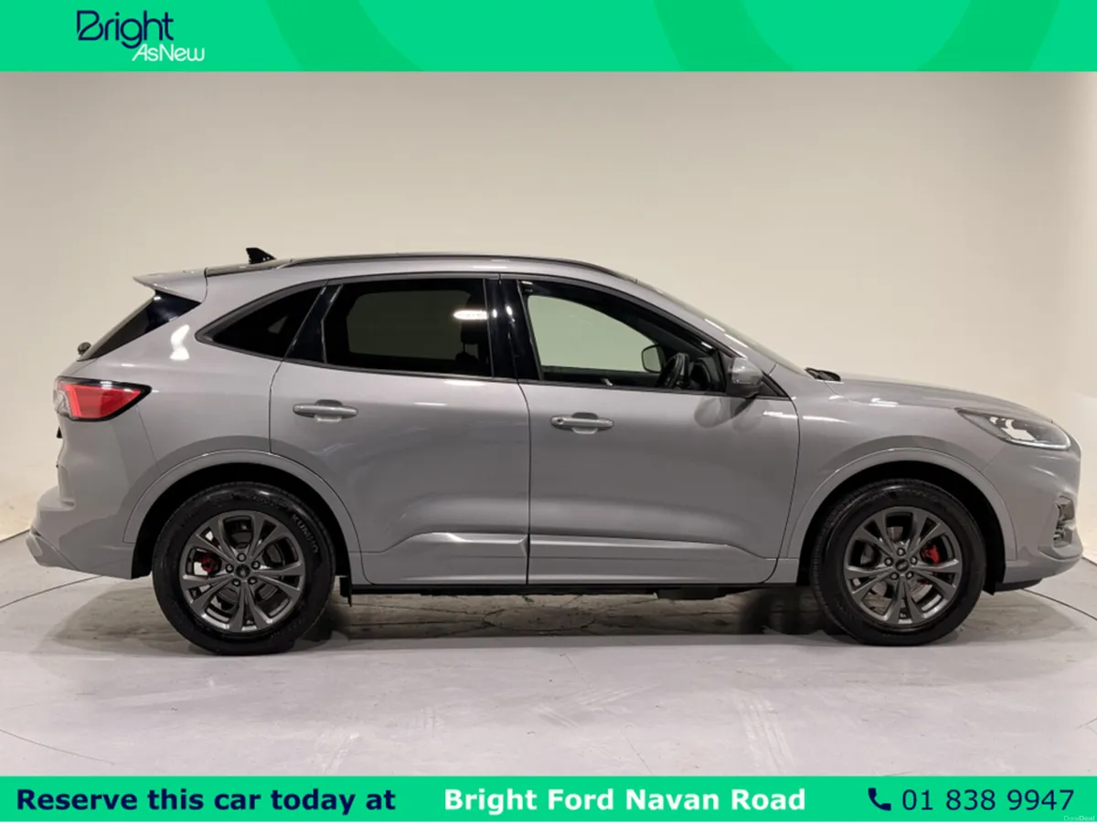 Ford Kuga ST-LINE X PHEV AUTO WITH PAN ROOF - Image 5