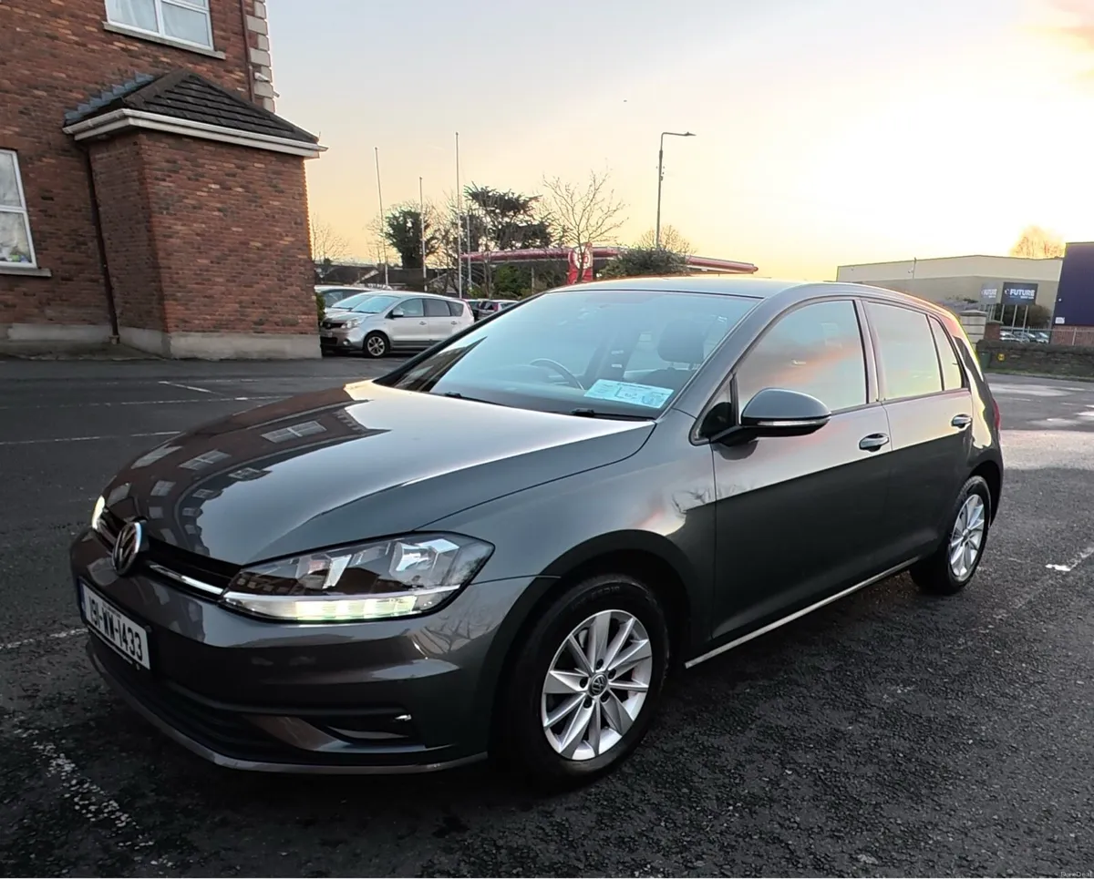 Volkswagen Golf 2019 - Image 2