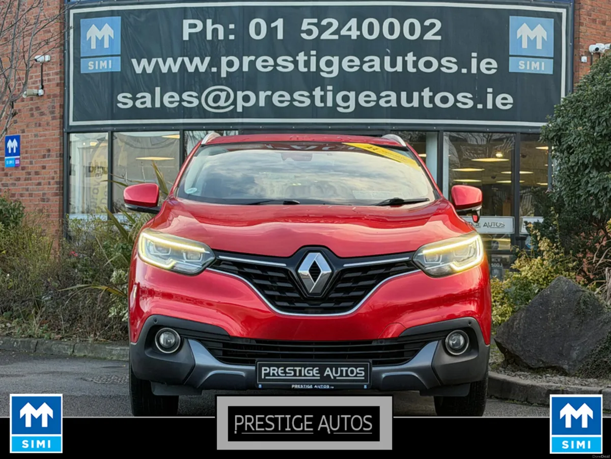 Renault Kadjar 1.2 PETROL AUTO ICONIC MODEL *CAR I - Image 2