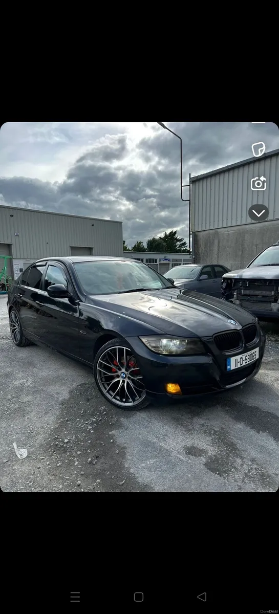 BMW 318d - Image 1