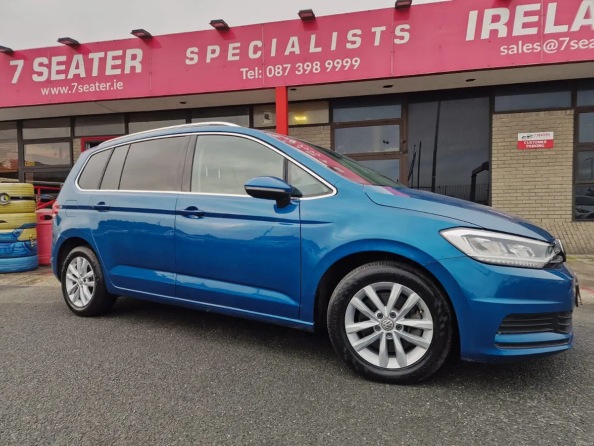 Volkswagen Touran 1.4 TSI 150 BHP AUTOMATIC LOW MI - Image 4