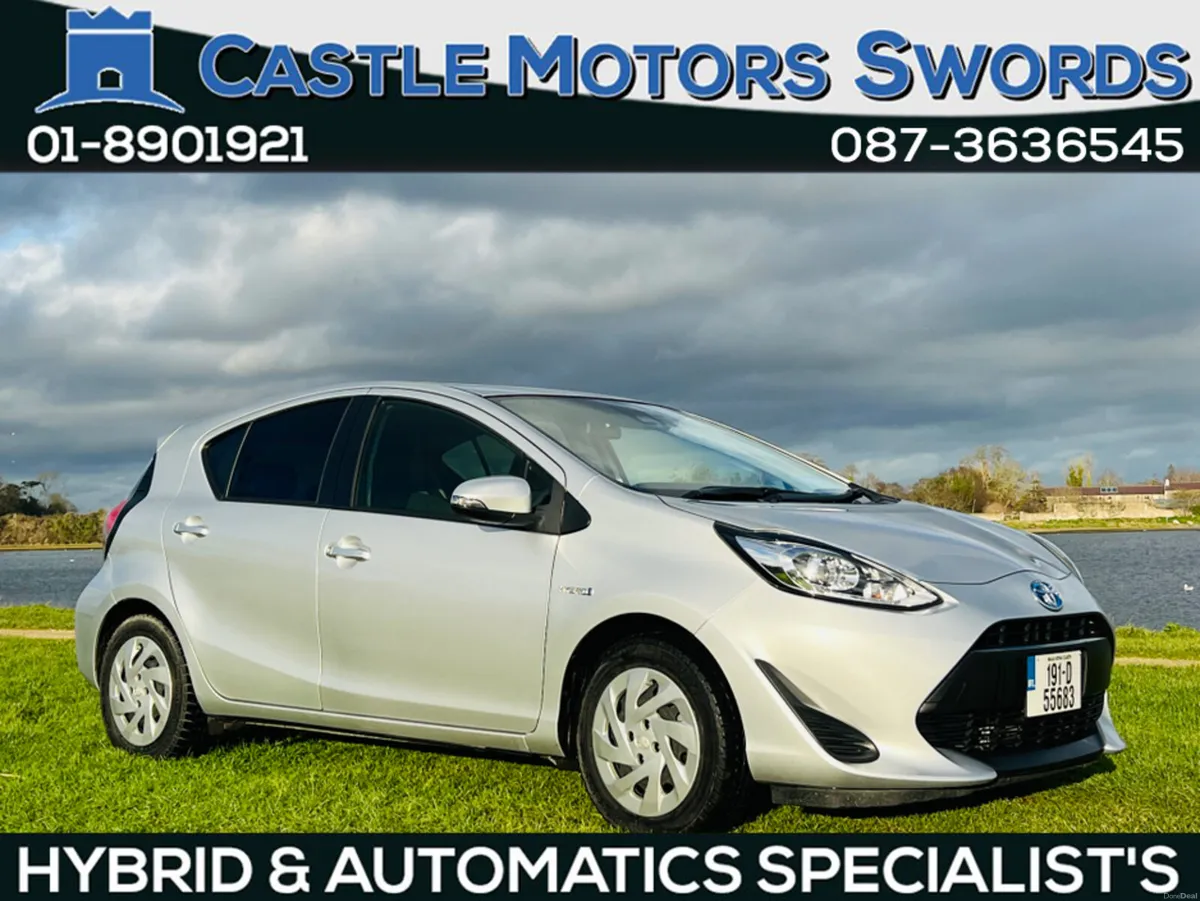 Toyota Aqua DAA-NHP10 - Image 2