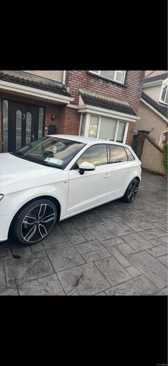 Audi A3 S-LINE TFSI AUTOMATIC - Image 2