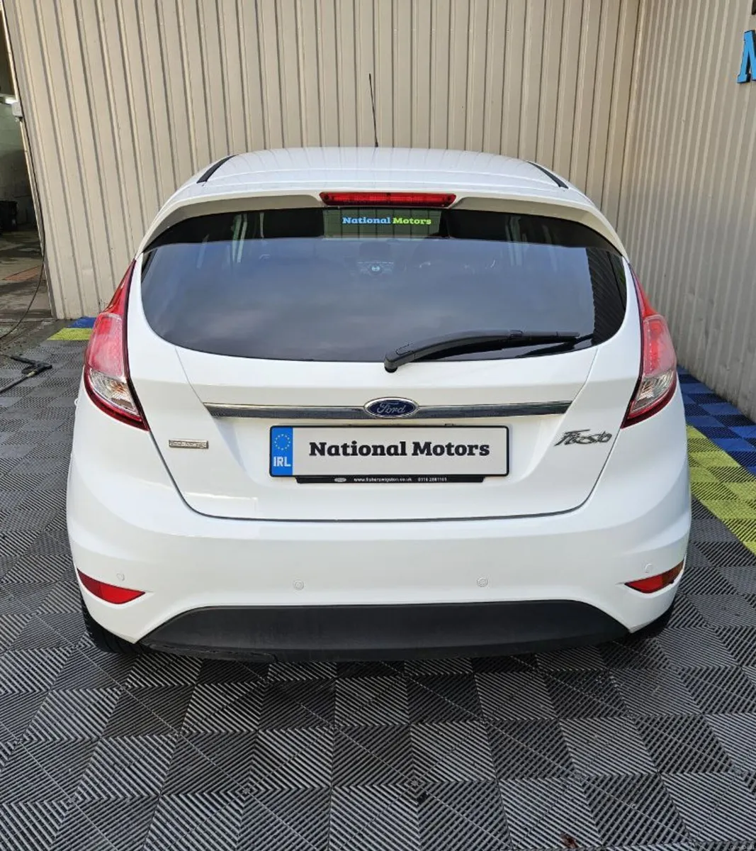2015 Ford Fiesta TITANIUM 1.0 Petrol - Image 4