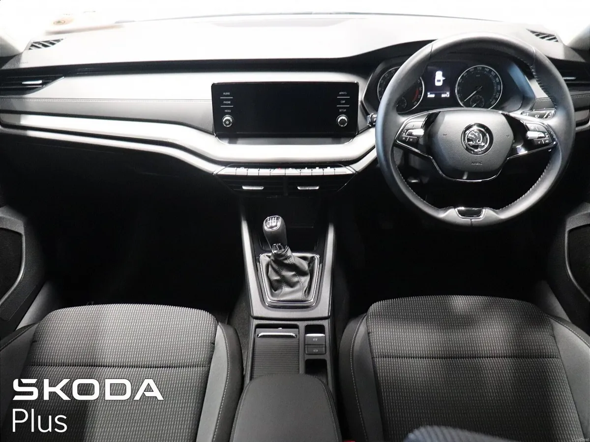 OCTAVIA AMBITION 2.0TDI 115HP - Image 2