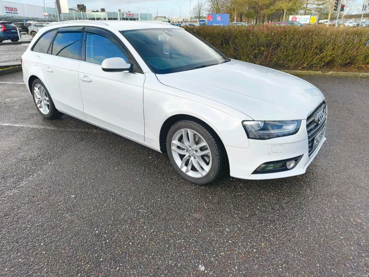 Audi A4 2.0l turbo quattro low mileage - Image 3