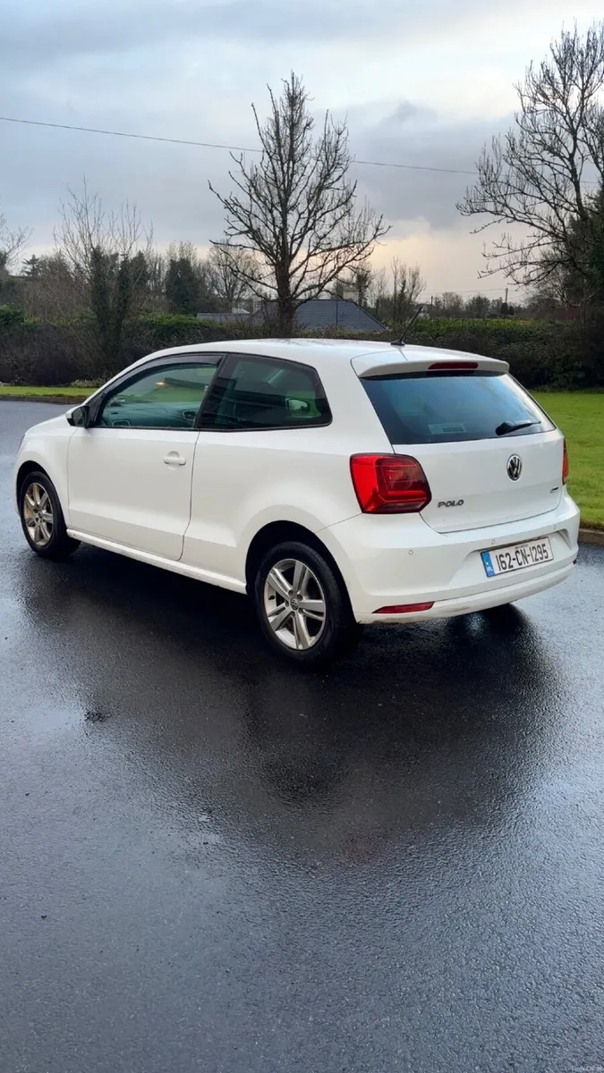 White 162 Volkswagen Polo - Image 3
